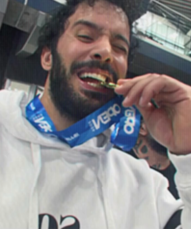 unlu oyuncu baris arduc sporda 19743357 2174 2 m