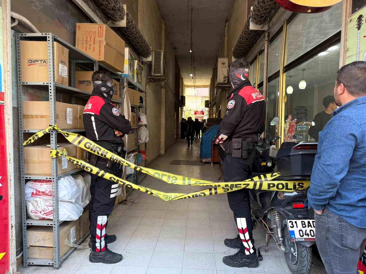 Hatay'da esnaf iş yerinde ölü bulundu