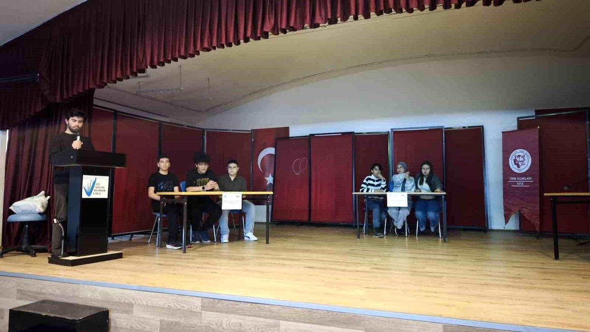 Ortaokullar arası 19. Millî Kültür Bilgi Yarışması'nda 4 okul finalde