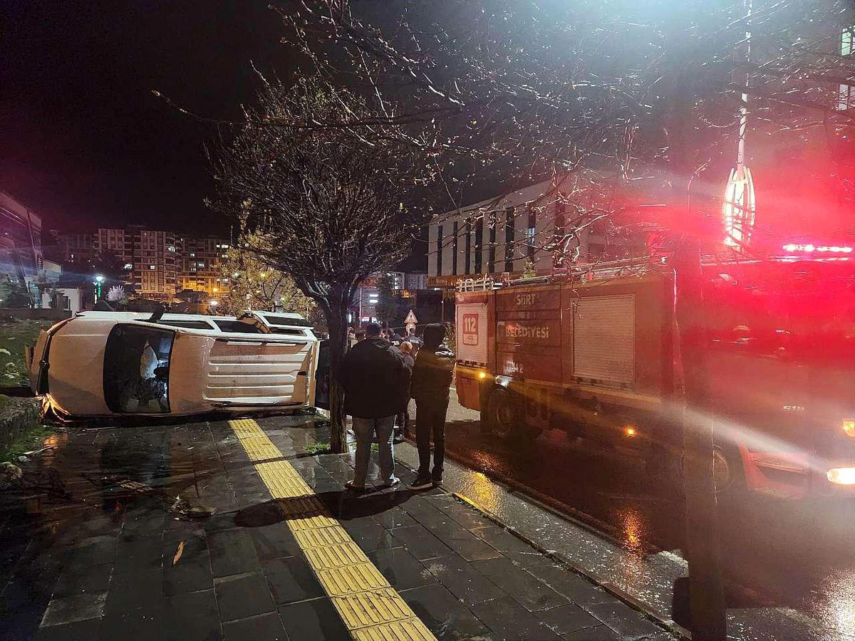 Siirt'te trafik kazası: 3 yaralı