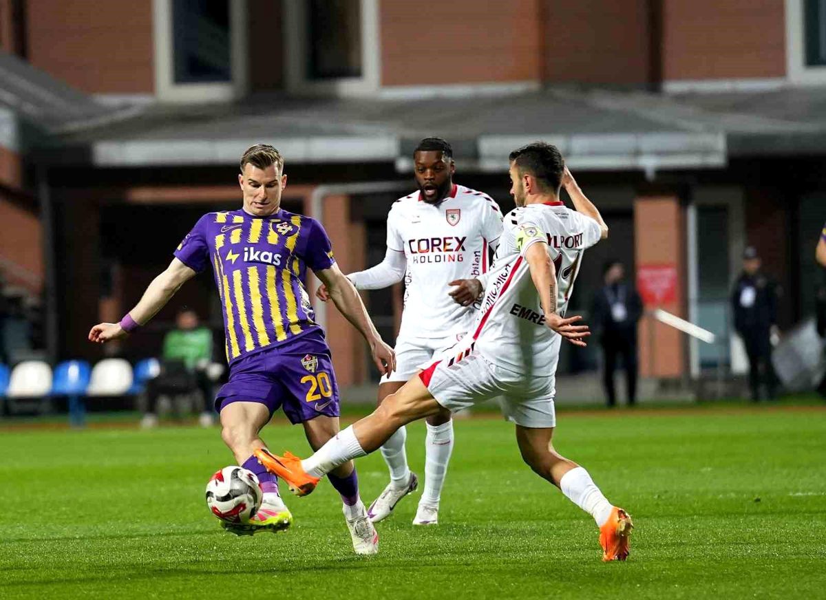Trendyol Süper Lig: Eyüpspor: 0 Samsunspor: 0 (Maç devam ediyor)