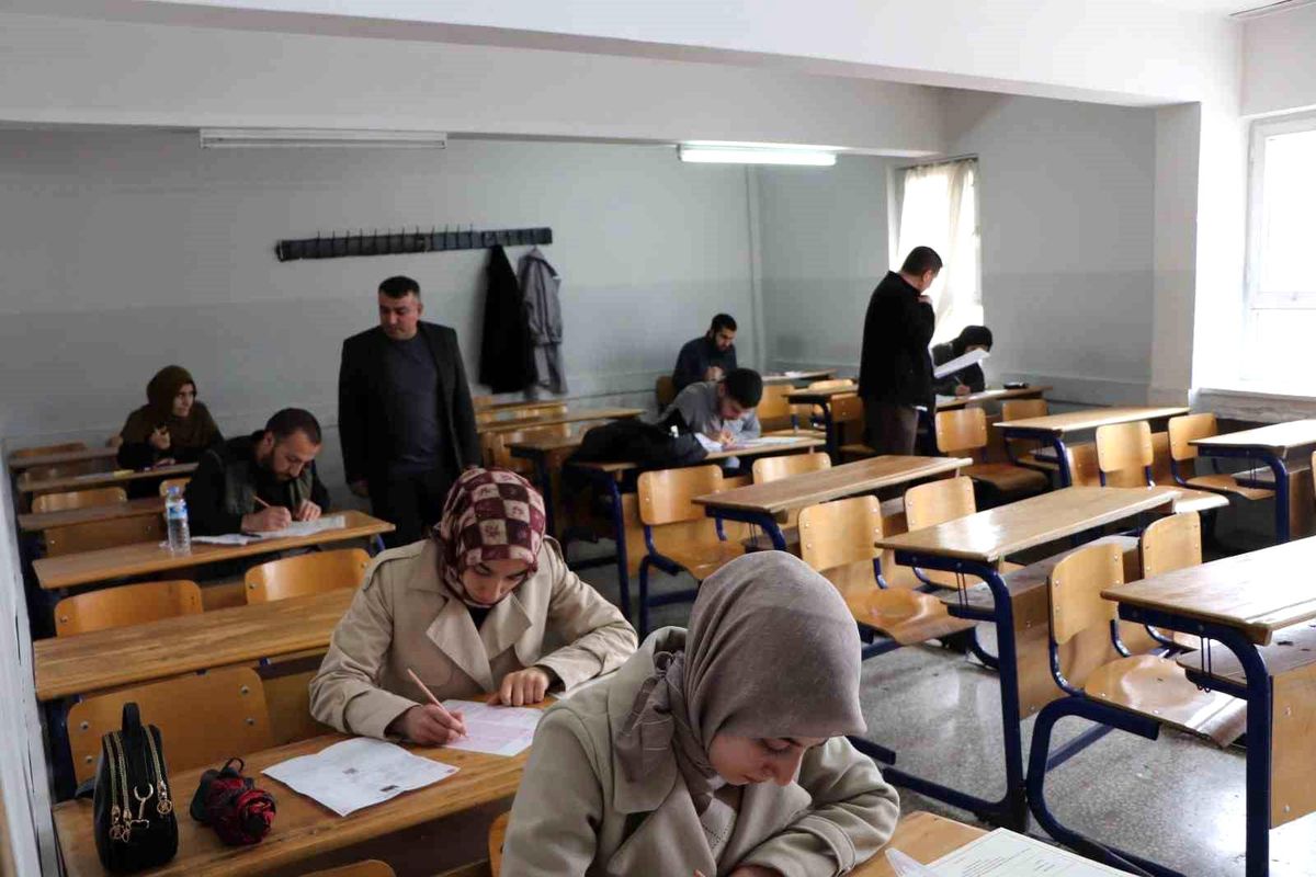 Elazığ'da umre ödüllü bilgi yarışması