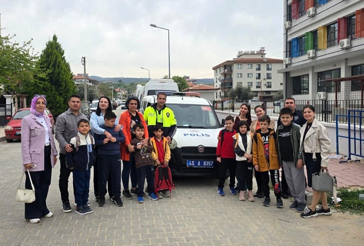 Özel eğitim öğrencilerine unutulmaz şehir turu