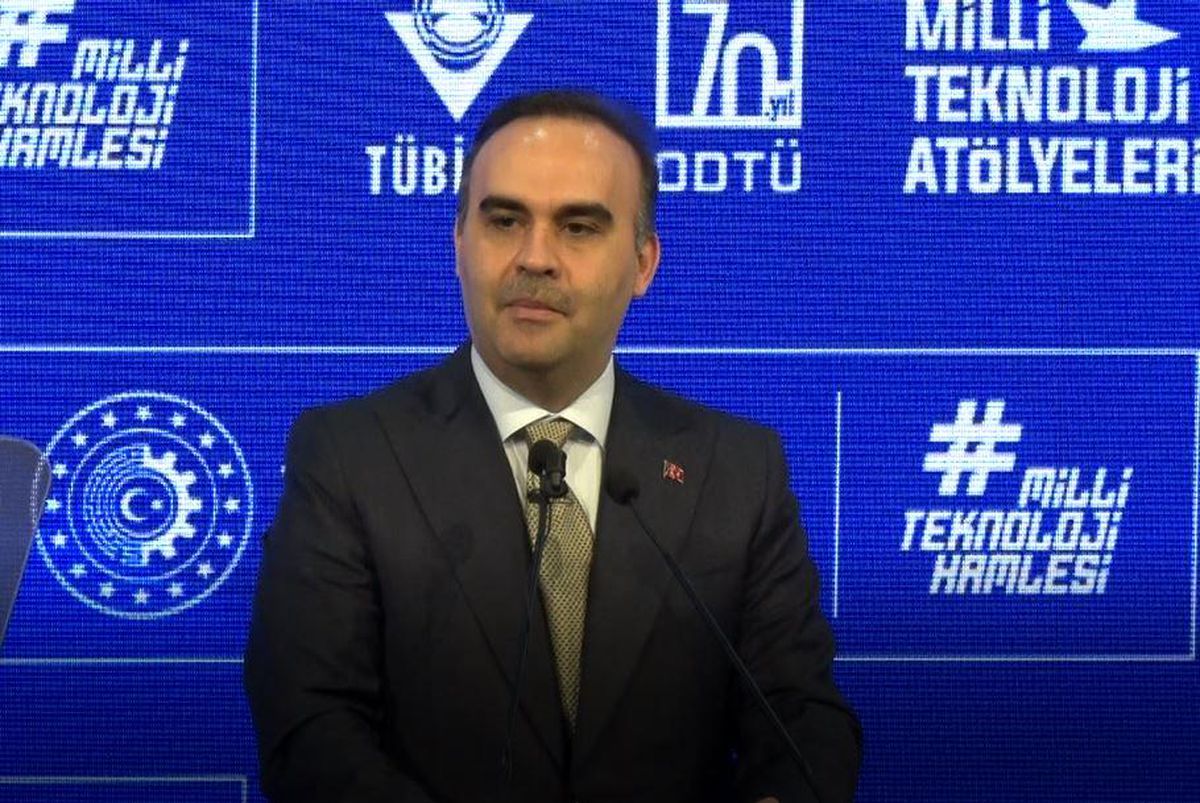 Bakan Kacır: 'ODTÜ'deki 10 bin 600 öğrenci ve araştırmacıya yaklaşık 4,8 milyar lira destek verdik'