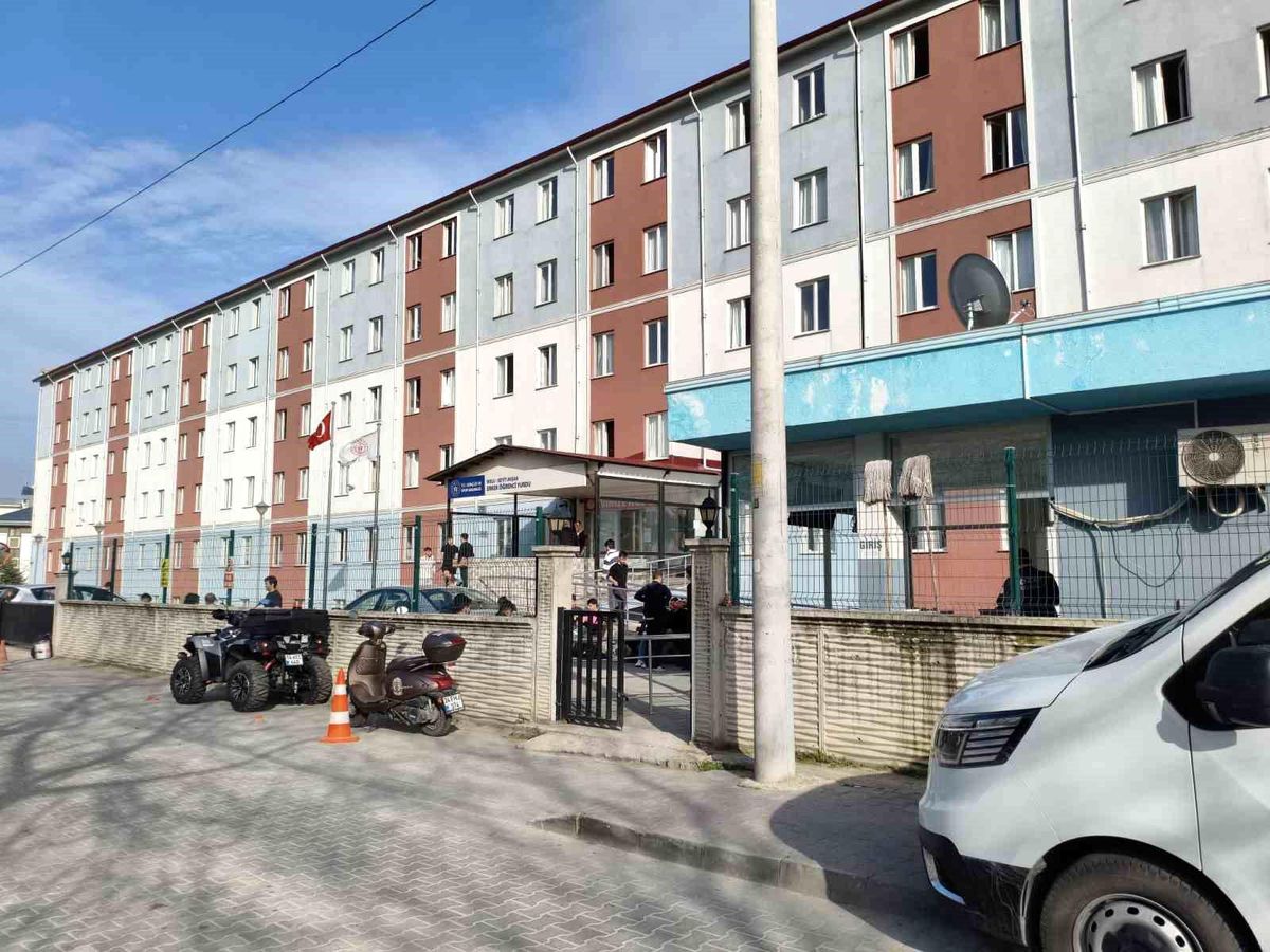 Bolu'da öğrenci yurdunda uyuşturucu operasyonu: 1 gözaltı