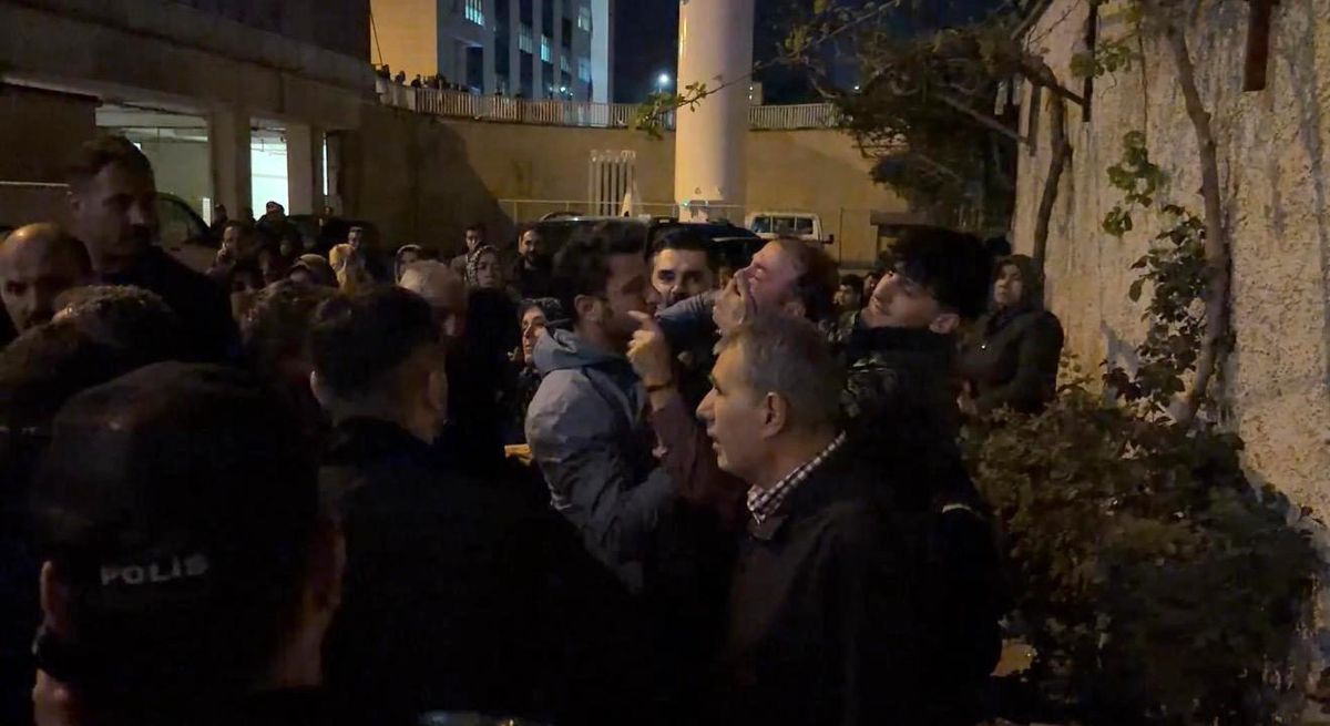 Ölenlerin yakınlarından Vali Ünlüer'e tepki