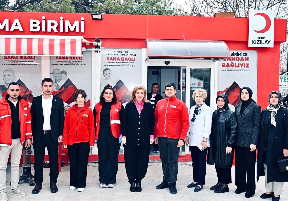 Ölmeztoprak'tan sahada yoğun temaslar