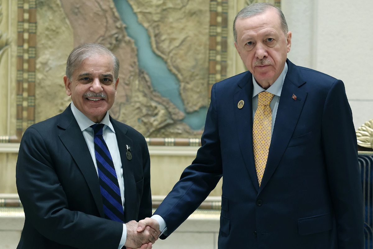 Pakistan Başbakanı Şerif'ten Türkiye hamlesi! Cumhurbaşkanı Erdoğan ile görüşecek