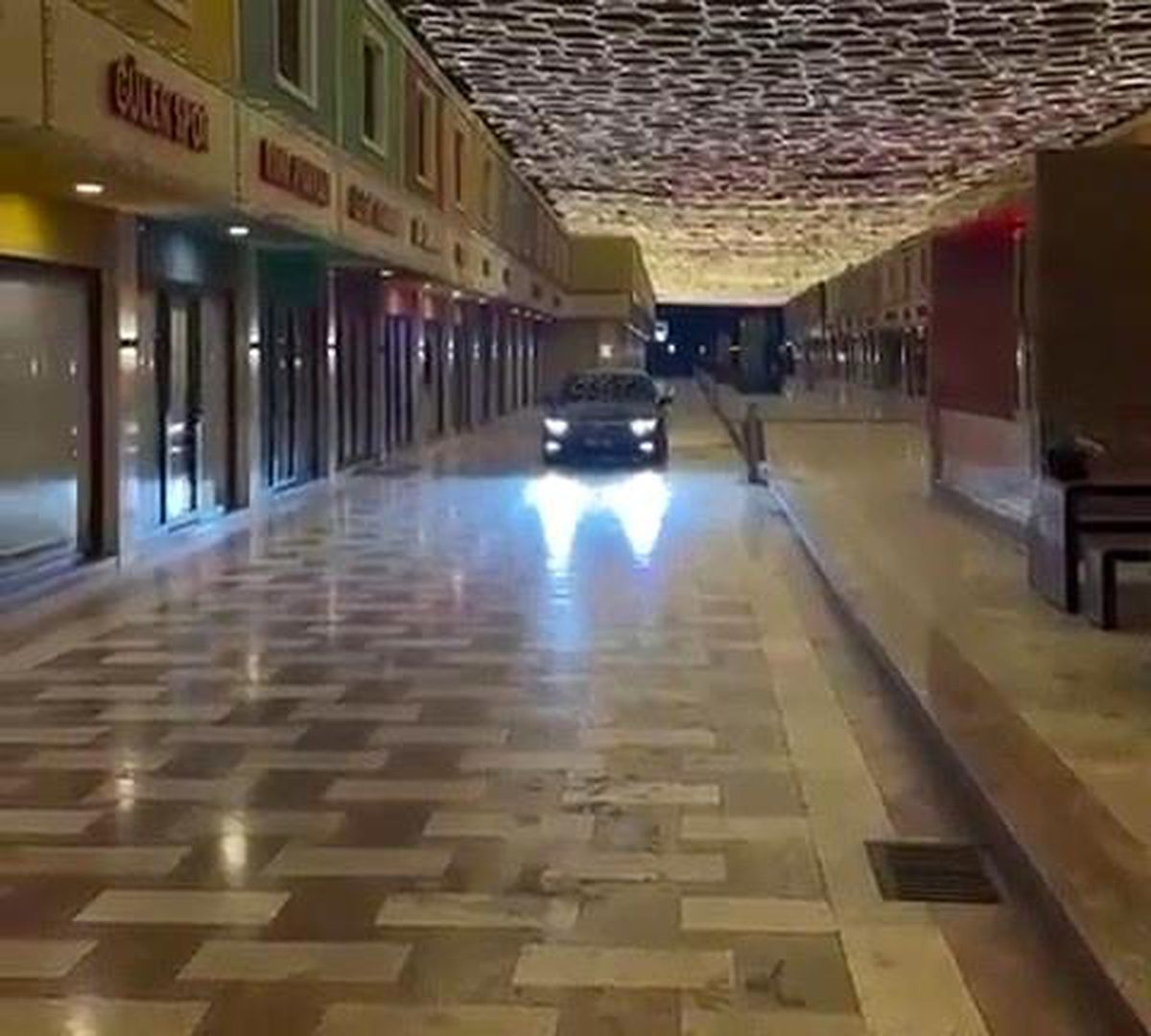 Araç trafiğine kapalı çarşıda çekilen 7 saniyelik video 30 bin TL'ye patladı