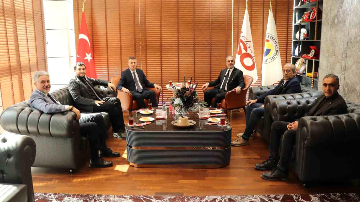 Başkan Alan, "Üniversite ve iş dünyası arasında yapılacak her türlü iş birliğinde üzerimize düşeni yapmaya...