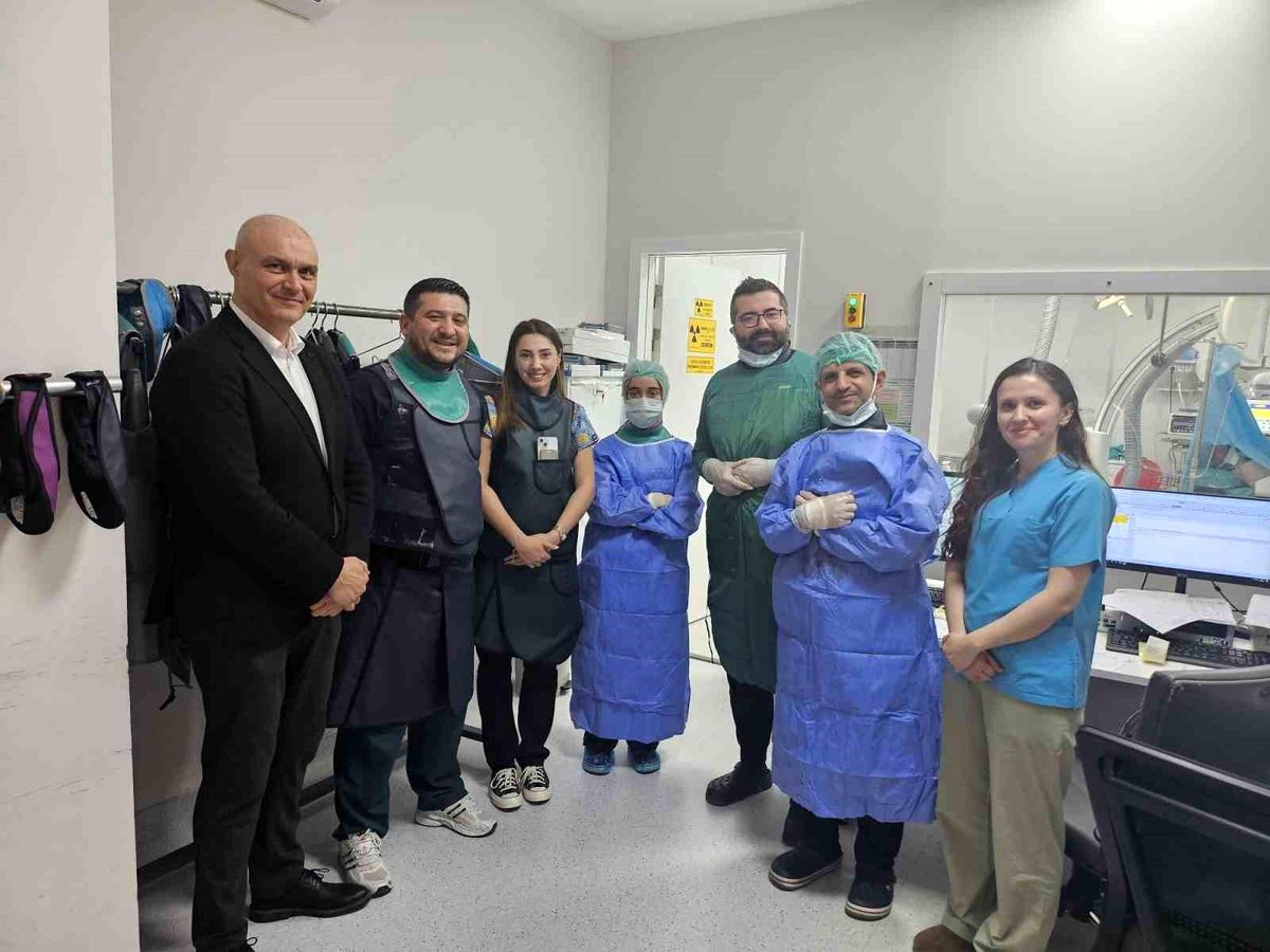 Bilecik'te ilk defa yeni nesil kalp pili uygulaması yapıldı