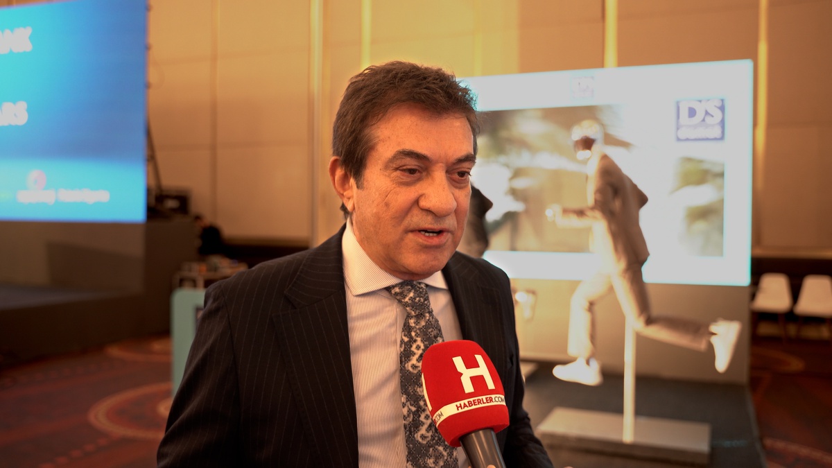 Damat Tween Yönetim Kurulu Başkanı Süleyman Orakçıoğlu: Dünya Kupası'nda Milli Takımımıza özel koleksiyonlar hazırlıyoruz