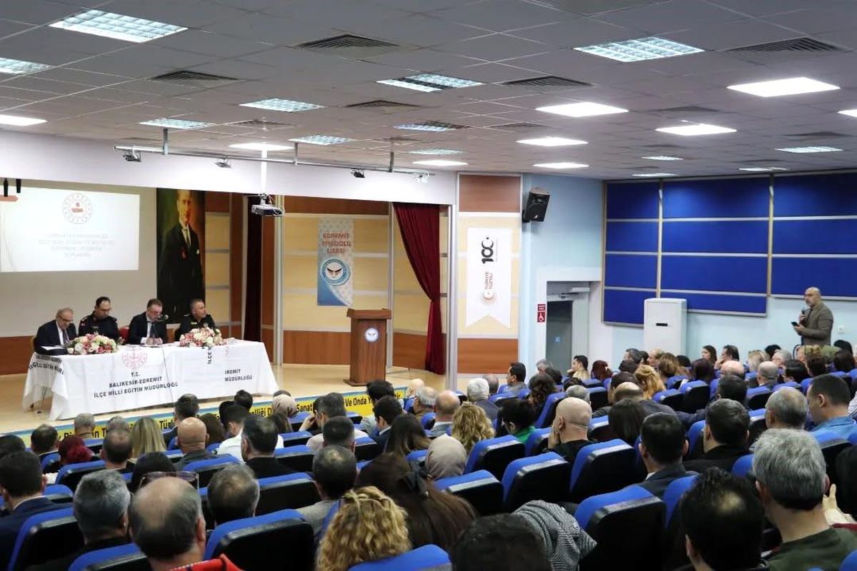 Edremit'te eğitimde güvenlik zirvesi