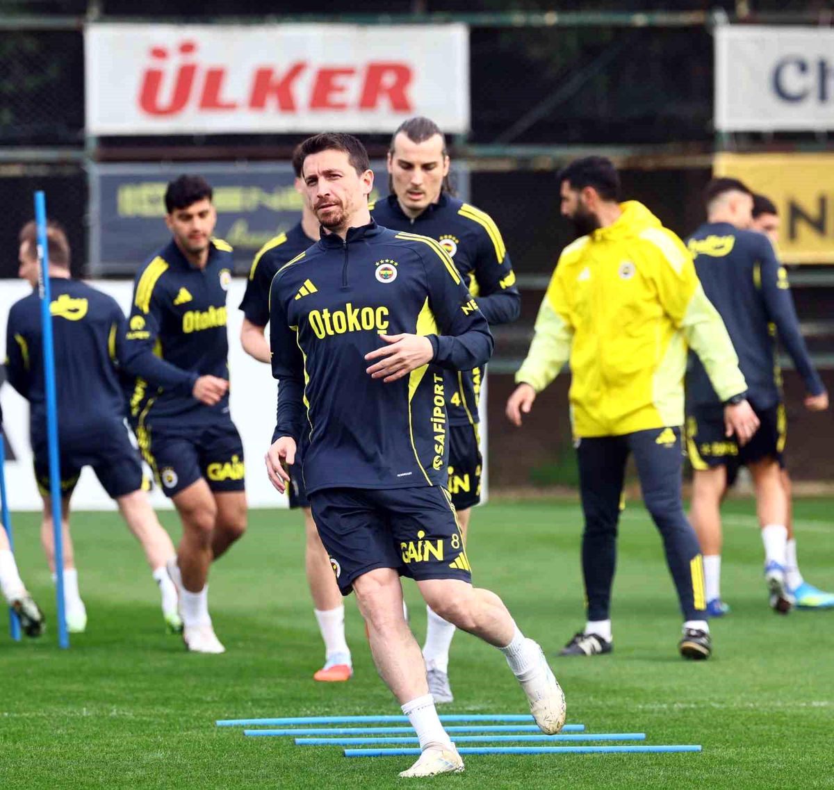 Fenerbahçe, Çaykur Rizespor maçı hazırlıklarını tamamladı