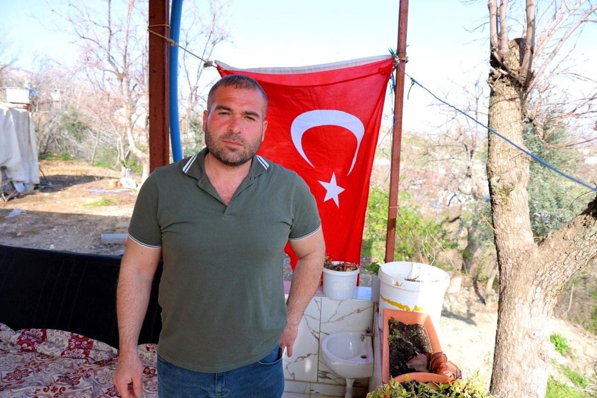 Kahramanmaraş'ta silah seslerini duyunca okula koşan baba yaşadıklarını anlattı