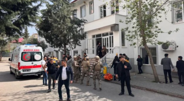 Kahramanmaraş'ta okulu kana bulayan saldırganın babası tutuklandı 5 kahramanmarasta okulu kana bul 19753661 1387 3 m