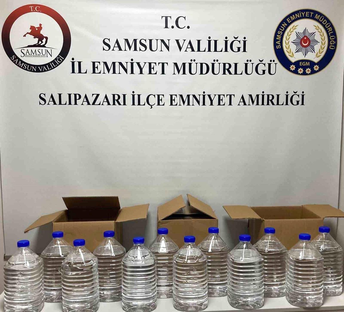 Samsun'da kaçak alkol operasyonu: 60 litre etil alkol ele geçirildi