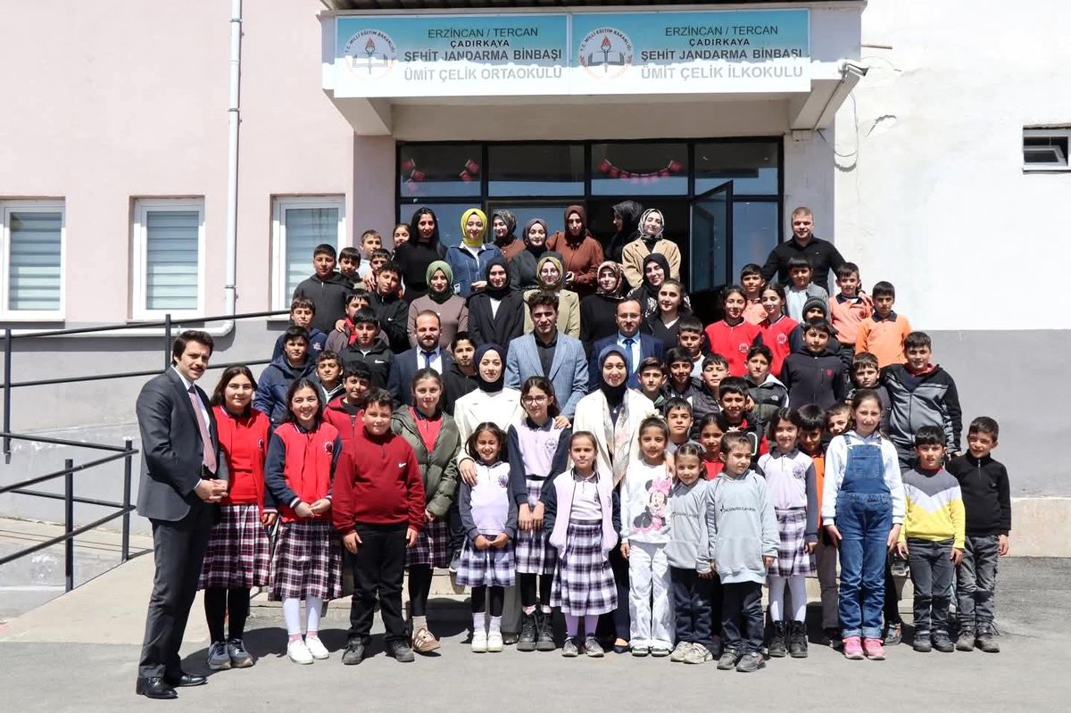 Tercan Kaymakamı Duman'dan okullara ziyaret