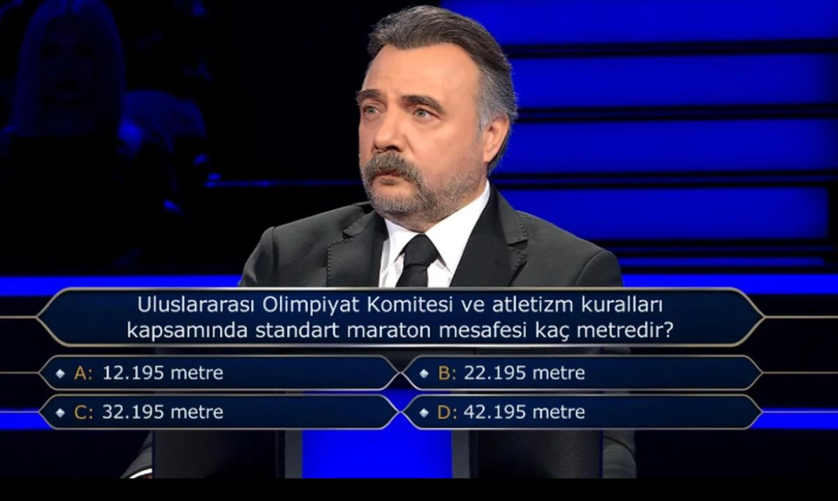 Uluslararası Olimpiyat Komitesi ve atletizm kuralları kapsamında standart maraton mesafesi kaç metredir?