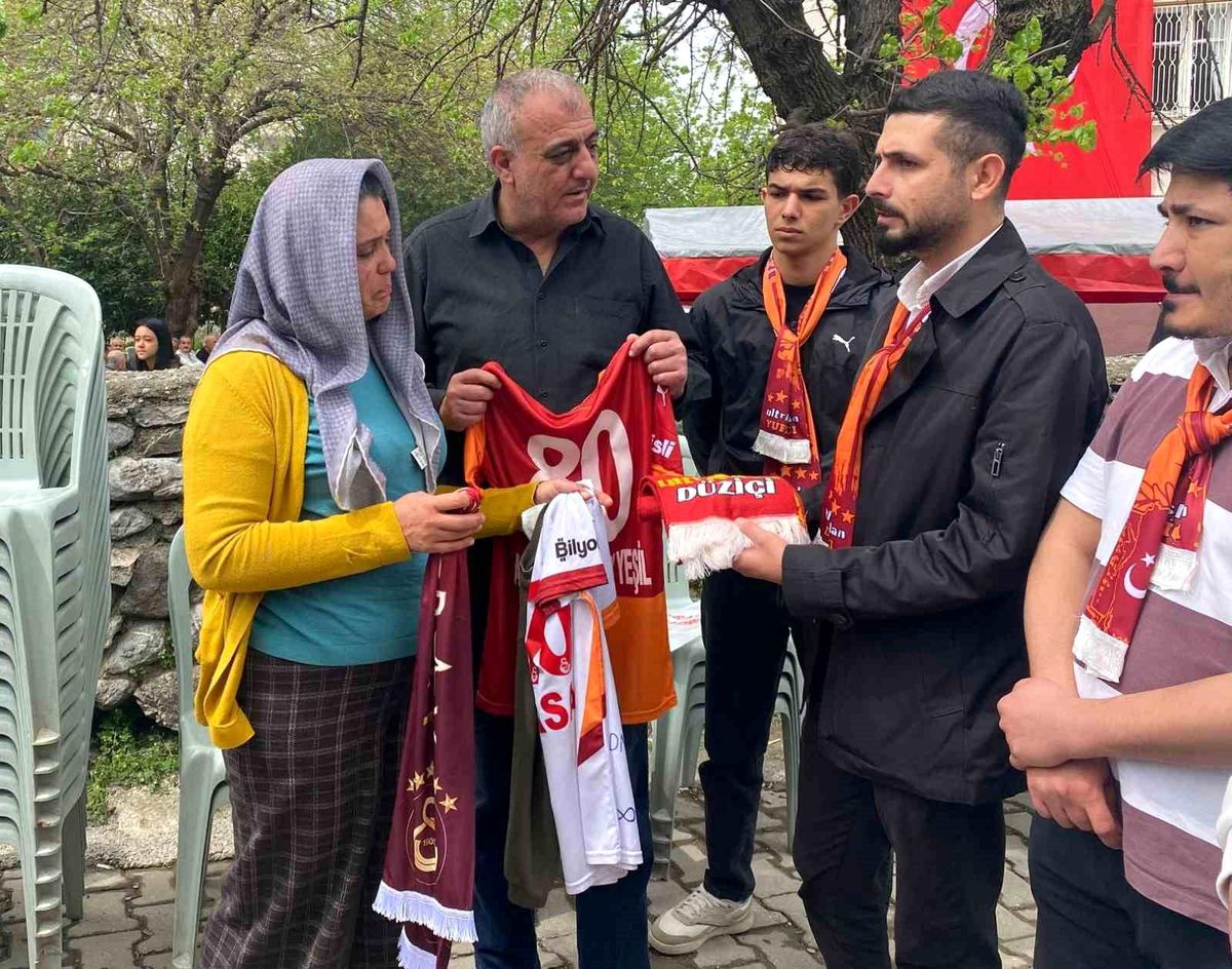Anne Sonay Yeşil: "Galatasaray'ın 5 yıldızlı formasını alacaktık, olmadı"