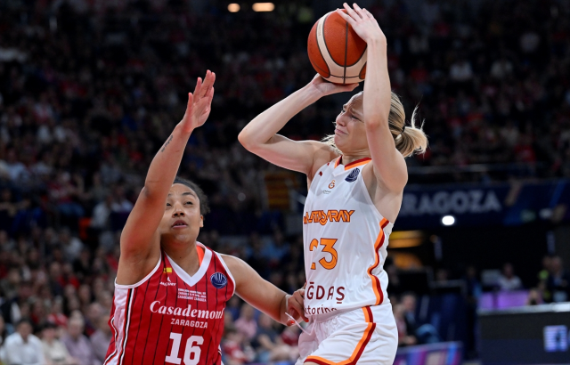 avrupada turk finali galatasar 19760121 7906 1 m