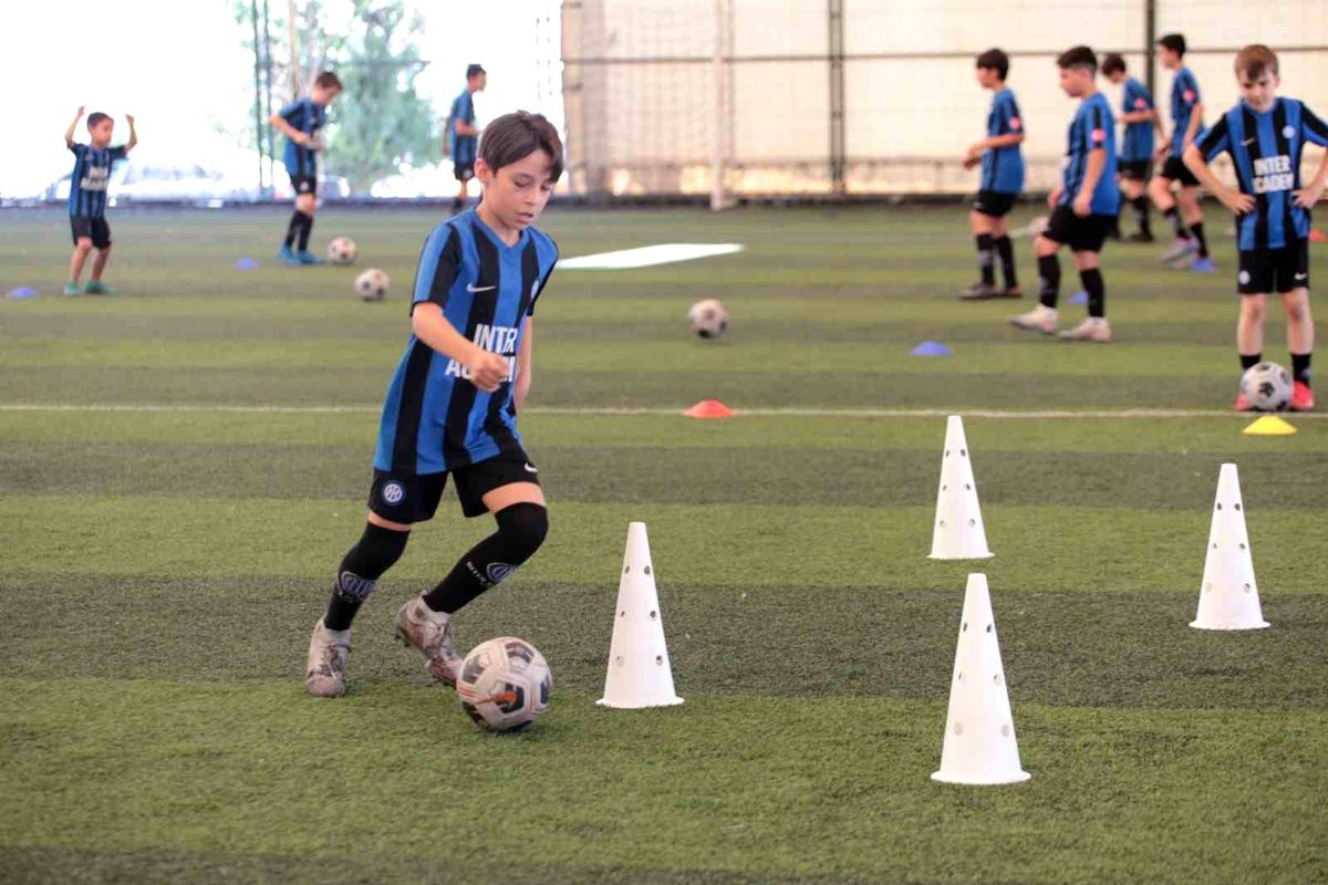 Bayram'ın en büyük hayali Fenerbahçe'nin şampiyonluğu ve futbolcu olmaktı