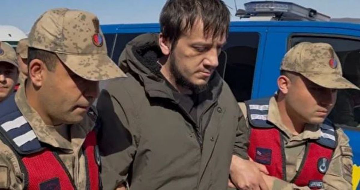 Gökhan Ertok kimdir? Eski polis memuru Gökhan Ertok neden ihraç edildi?