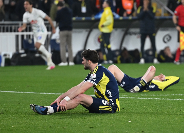kadikoyde husran fenerbahce 10 19759936 5805 4 m