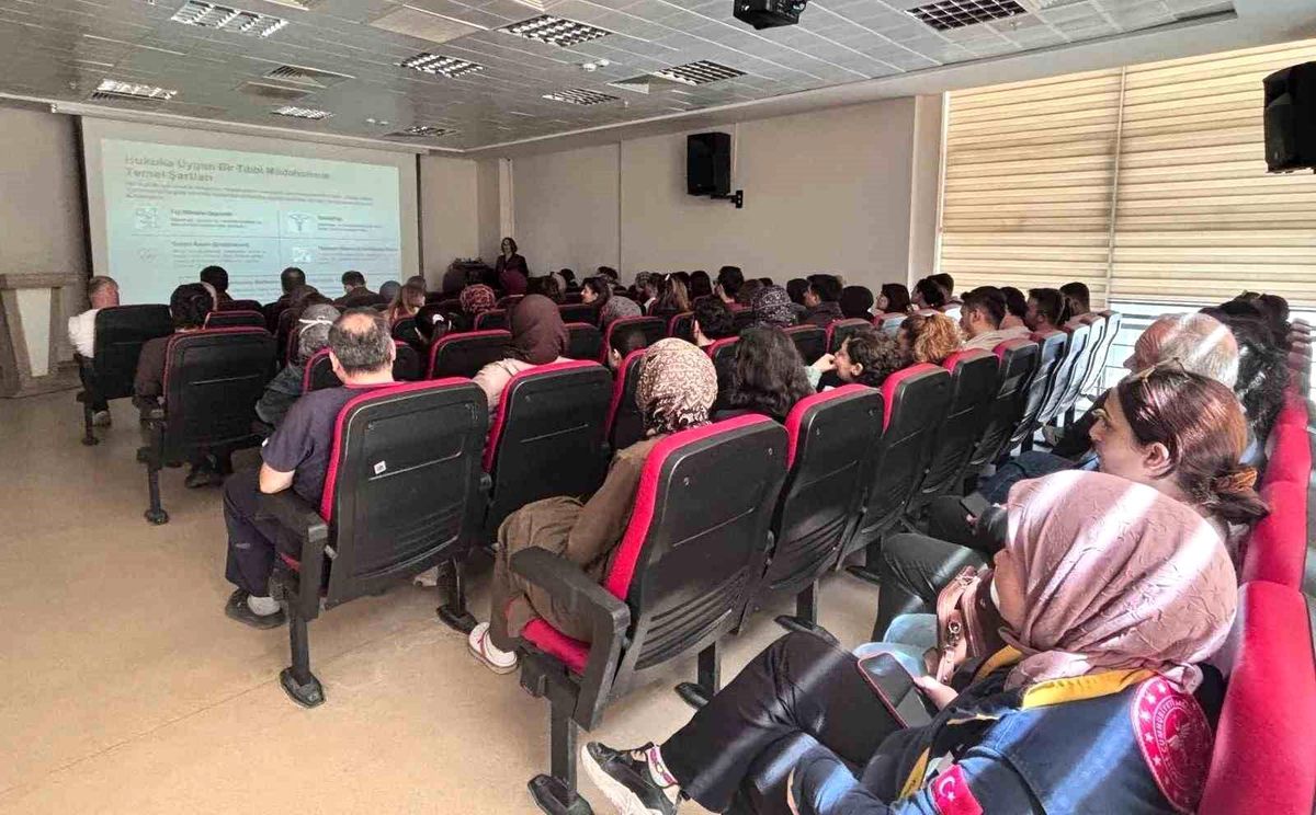 Sağlık çalışanlarına hukuki sorumluluk eğitimi