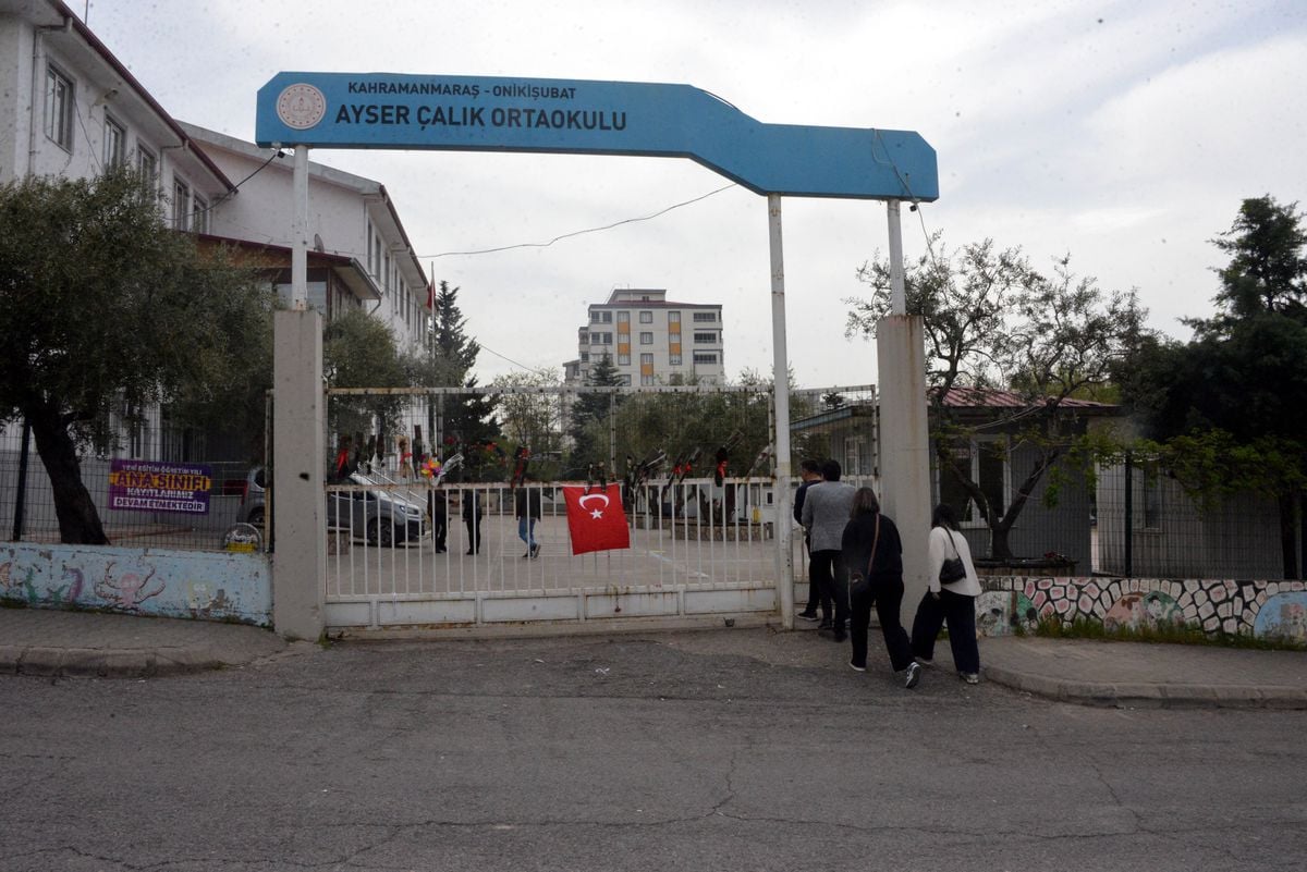 Kahramanmaraş'ta silahlı saldırı sonrası okul kapatıldı