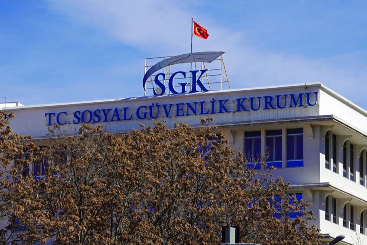 SGK'ye 100 sosyal güvenlik denetmen yardımcısı alınacak