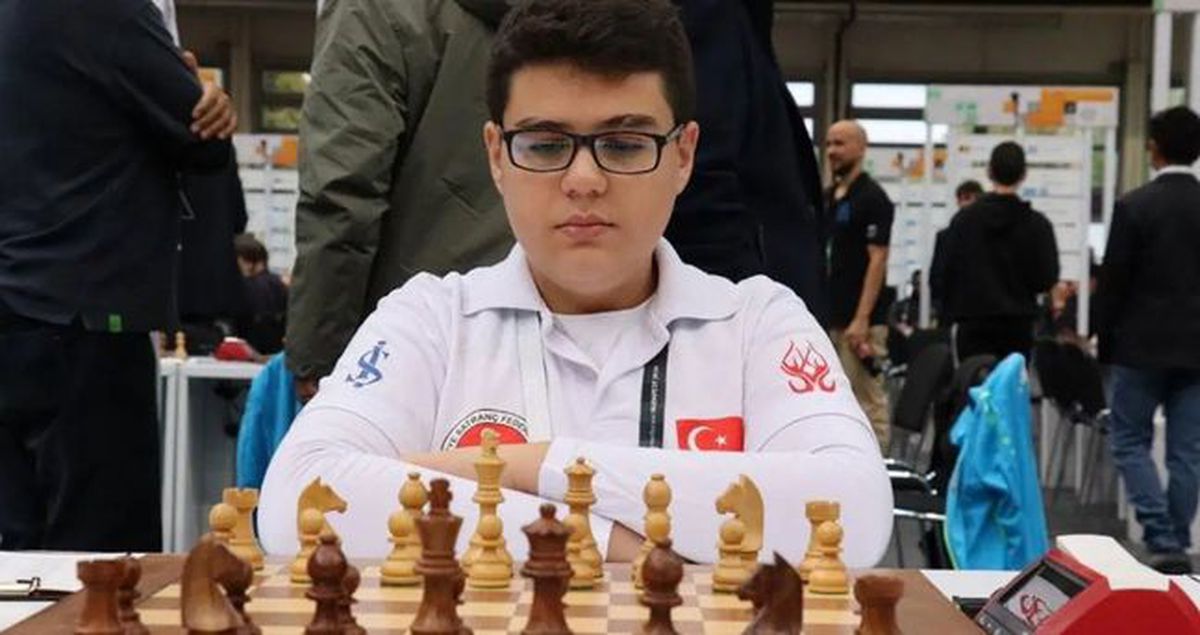 Yağız Kaan Erdoğmuş kimdir? Milli satranççı Yağız Kaan Erdoğmuş kaç yaşında, nereli?
