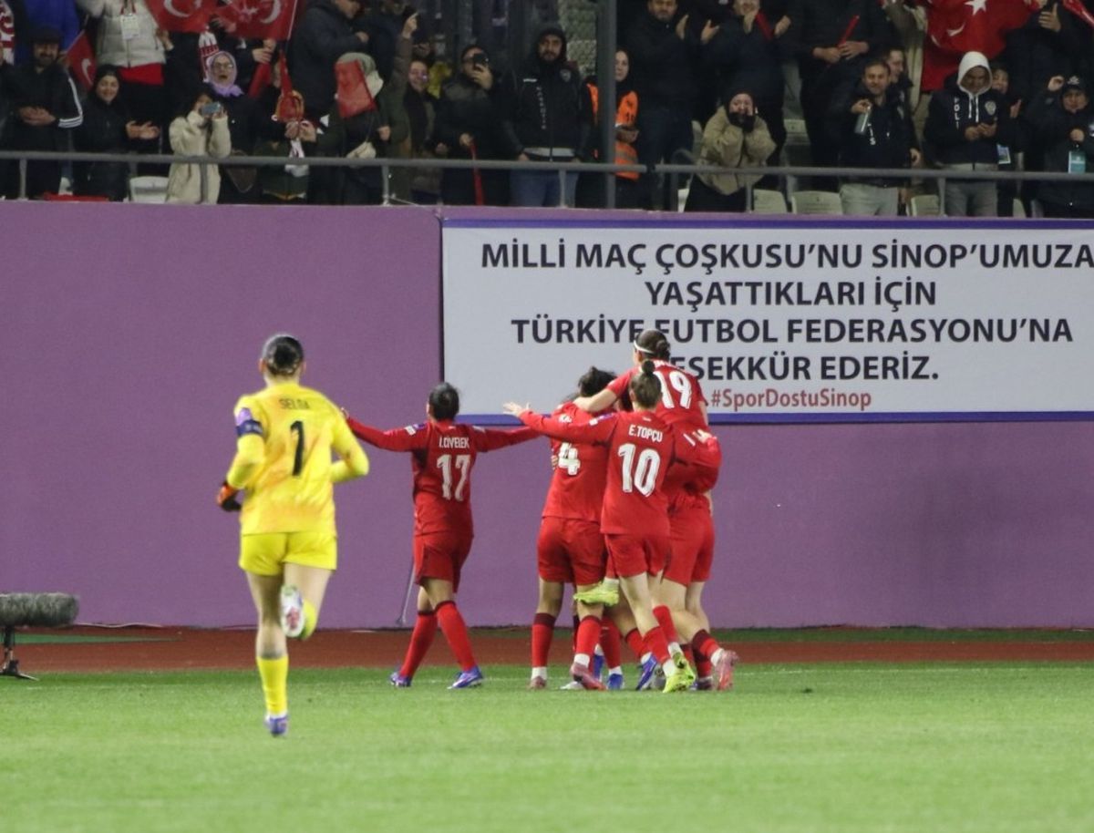 A Milli Kadın Futbol Takımı, Sinop'ta İsviçre ile berabere kaldı