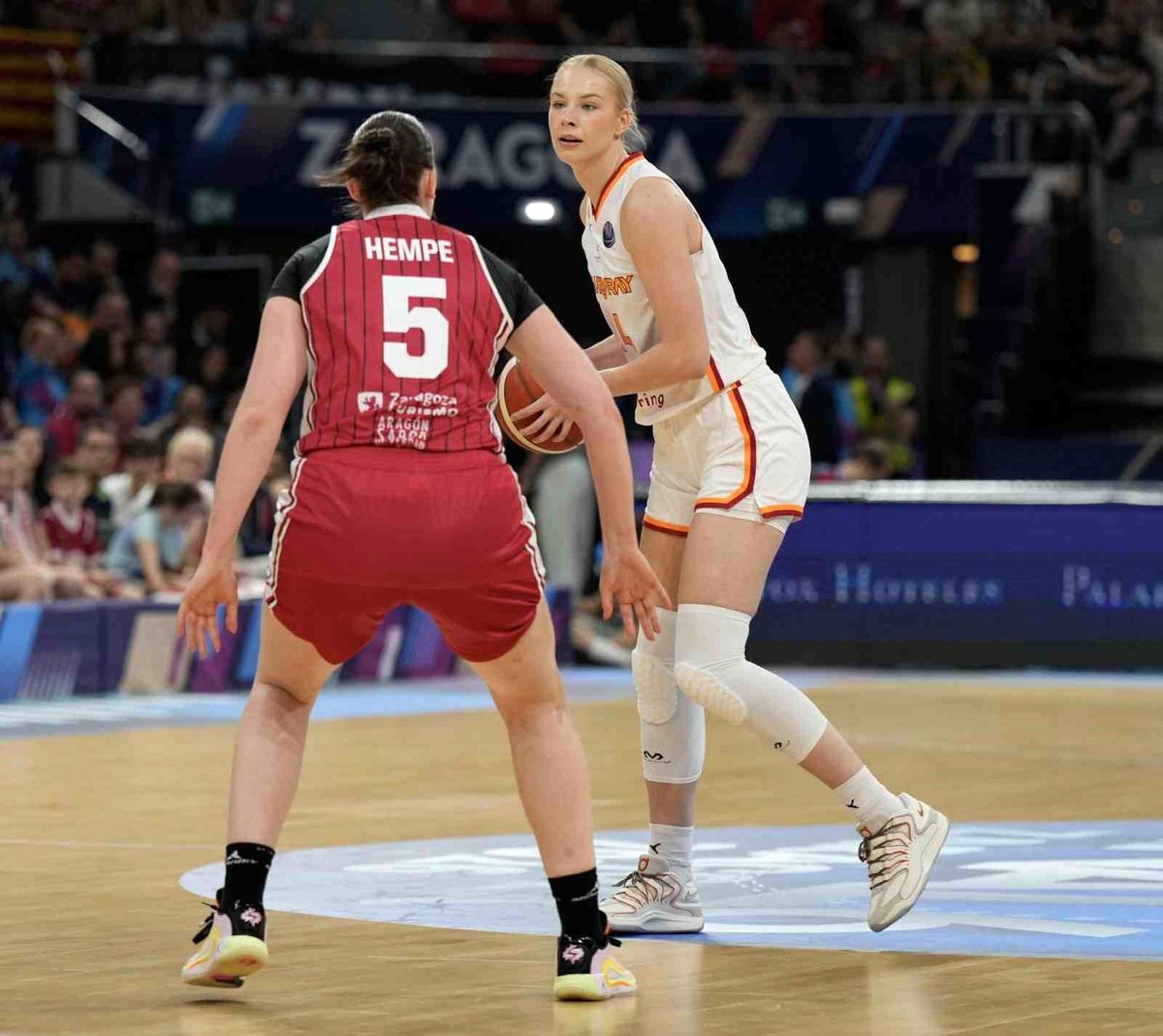 Kadınlar Euroleague'de finalin adı: Fenerbahçe Galatasaray
