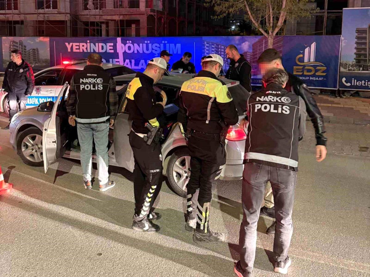 Malatya'da polisten sıkı denetim