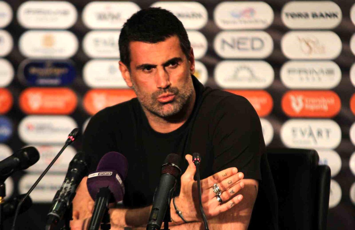Volkan Demirel: "Çok basit goller yediğimizi düşünüyorum"