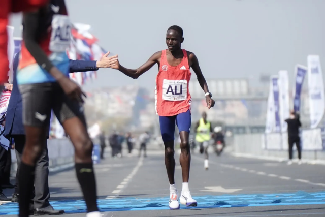 21 istanbul yari maratonunu ka 19763532 8168 4 m