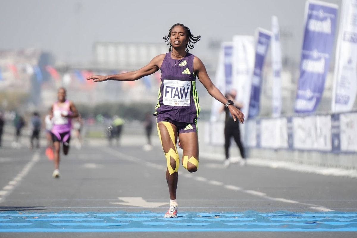 İstanbul Yarı Maratonu'nu erkeklerde Alex Matata, kadınlarda Purity Gitonga kazandı
