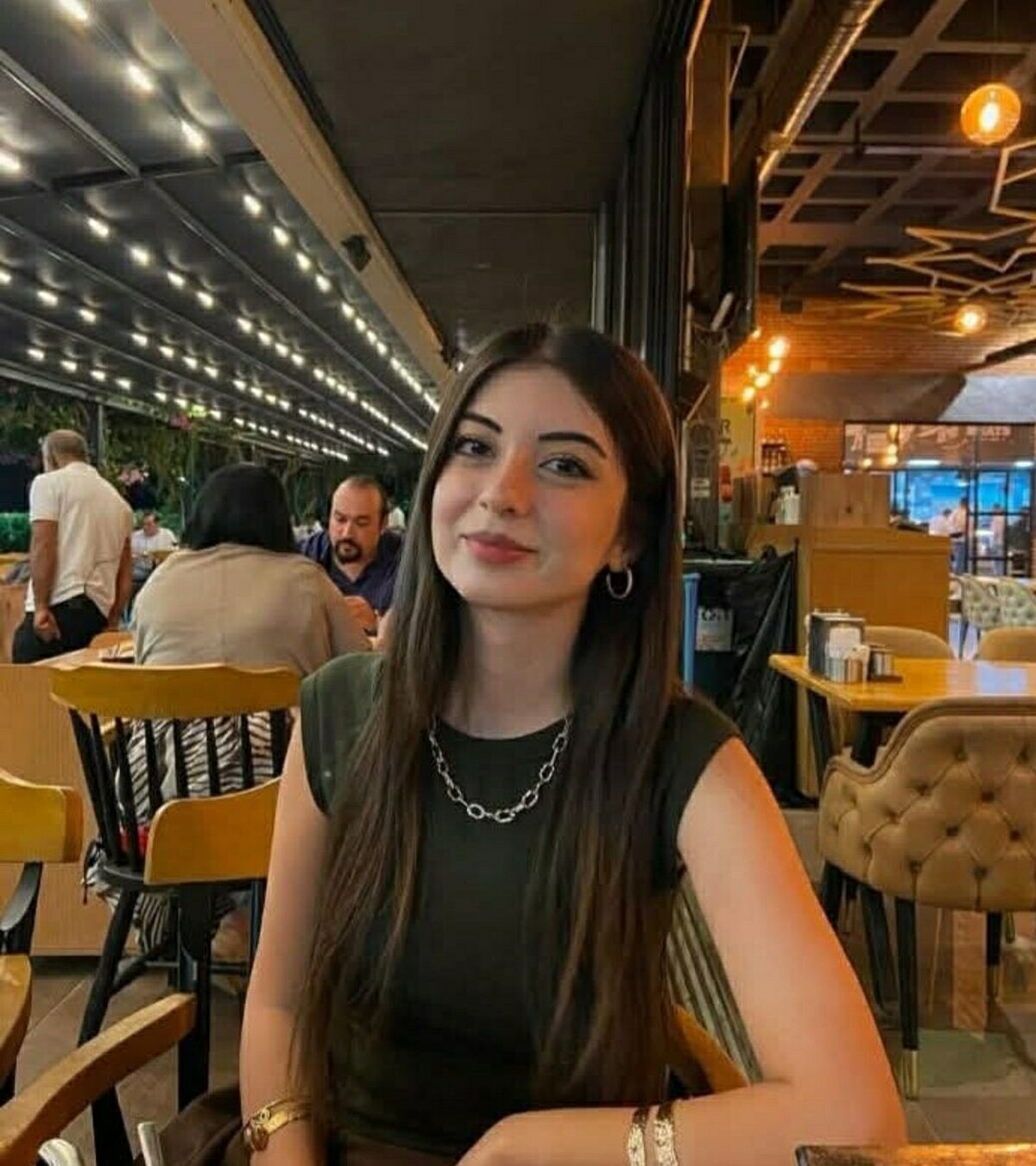 İzmir'de patoloji asistanı genç doktor hayatını kaybetti
