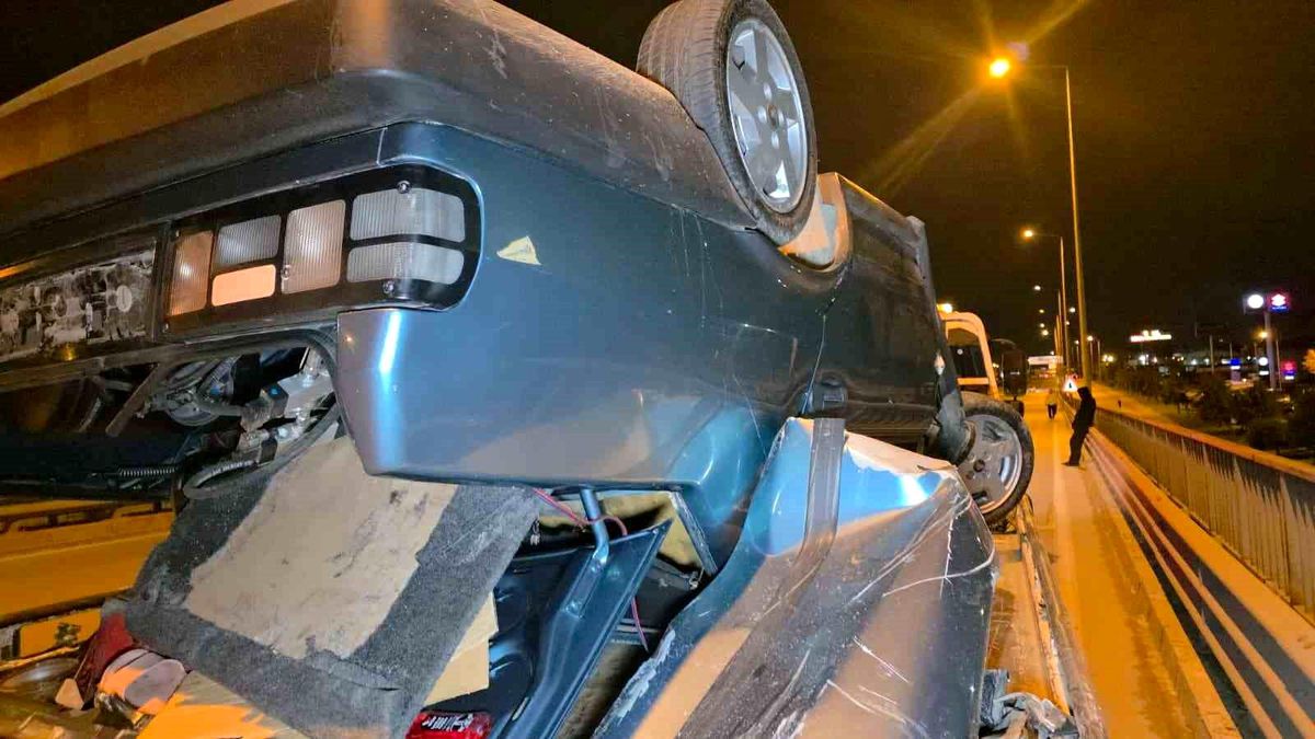 Takla atan otomobilden burunları bile kanamadan çıktılar