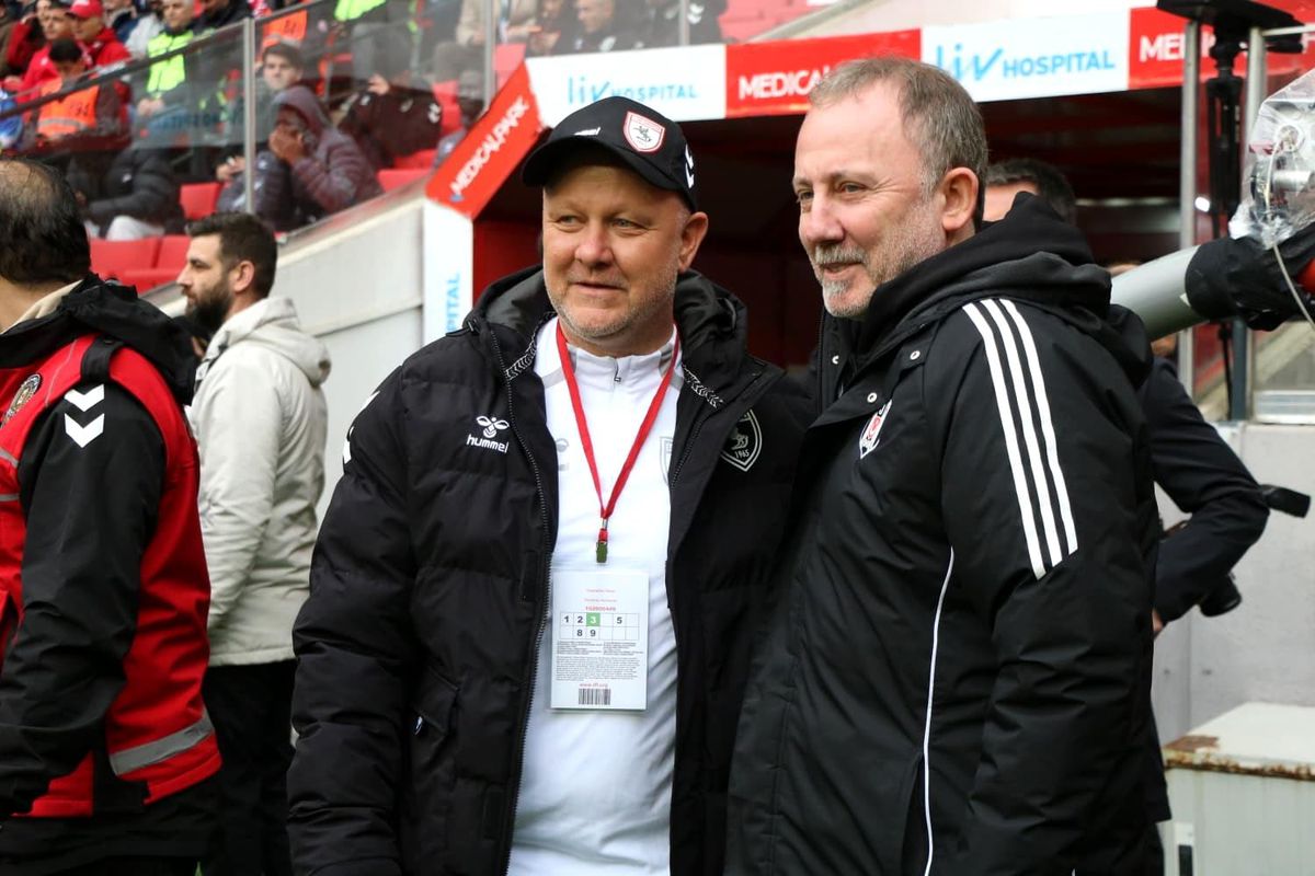 Trendyol Süper Lig: Samsunspor: 0 Beşiktaş: 0 (Maç devam ediyor)