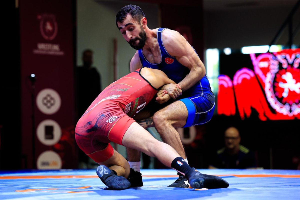 Ömer Halis Recep yarı finale yükselen üçüncü sporcu oldu