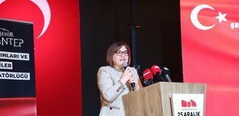 Fatma Şahin şehit aileleri ve gazilerle buluştu