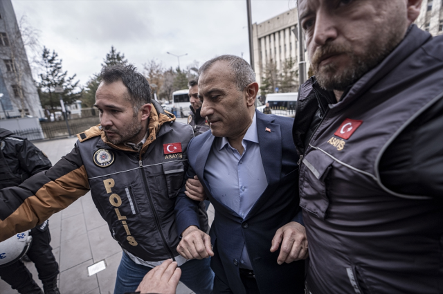 gulistan dokunun cesedini evde fac08313c9 7141 1 m