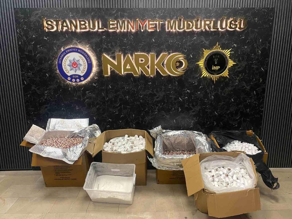 İstanbul'da uyuşturucu operasyonu: 2 gözaltı