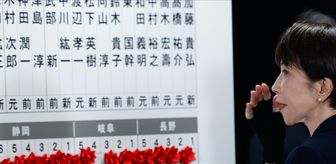 Japonya Başbakanı Takaiçi, tartışmalı Yasukuni Tapınağı'na adak gönderdi