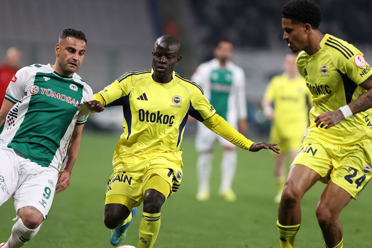 Konyaspor-Fenerbahçe maçında televizyona yansıyan anlam verilemeyen ses