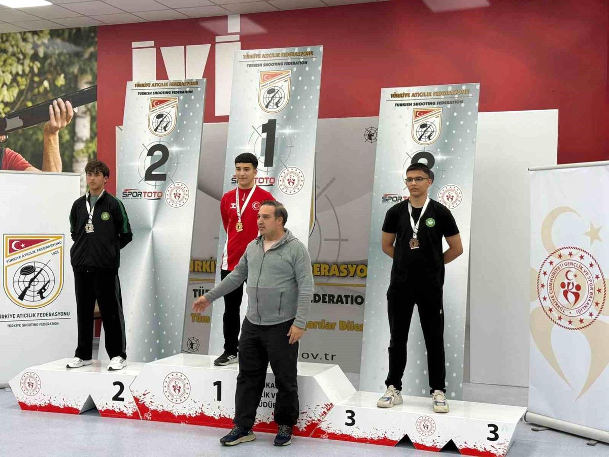 Manisalı atıcılardan 2 şampiyonluk