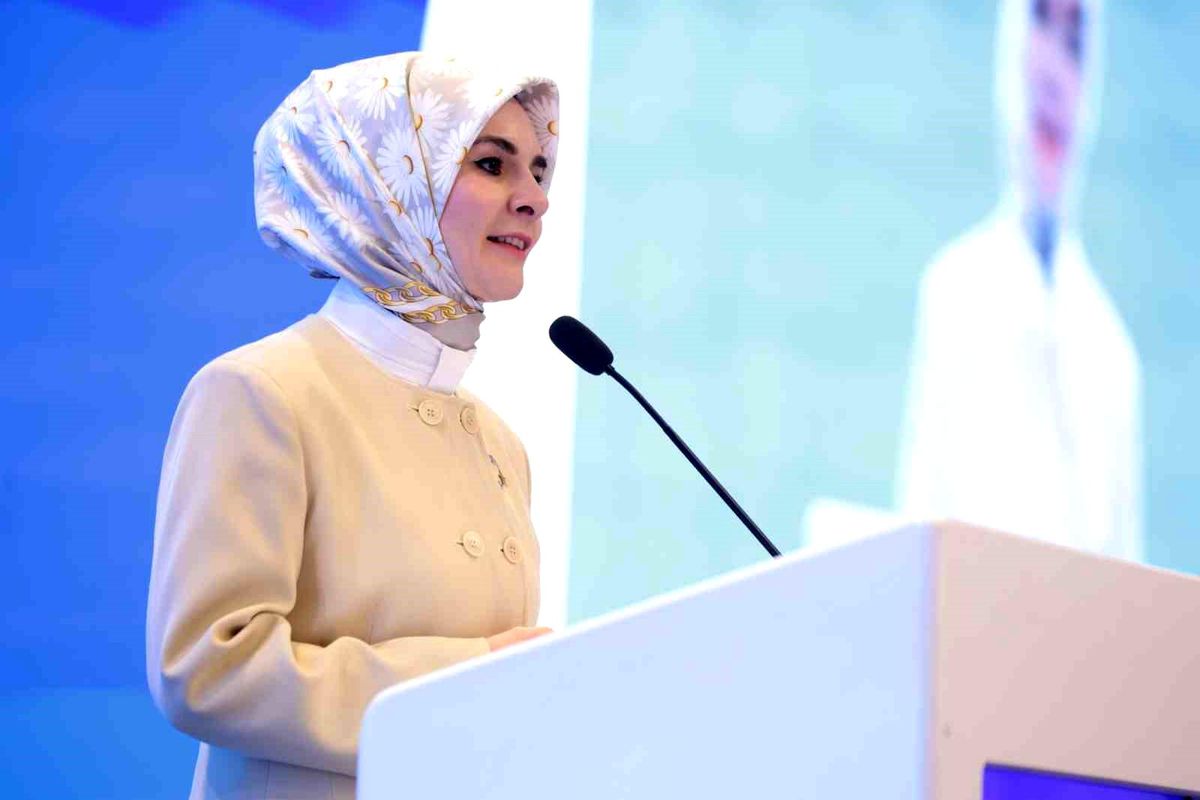 Bakan Göktaş: "Çocukların dijital dünyada güçlendirilmesine yönelik küresel iş birliğimizi ortak zeminde p...