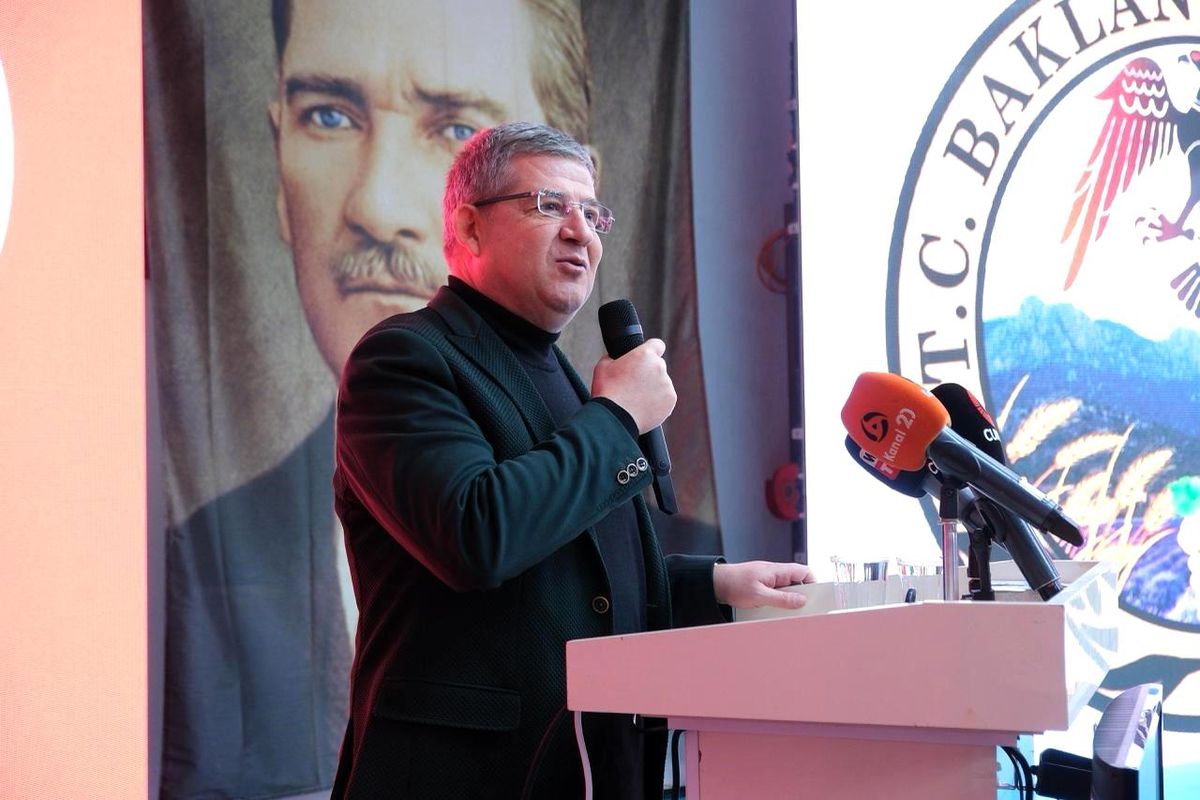 Başkan Subaşıoğlu; "23 Nisanı büyük bir gururla kutluyoruz"